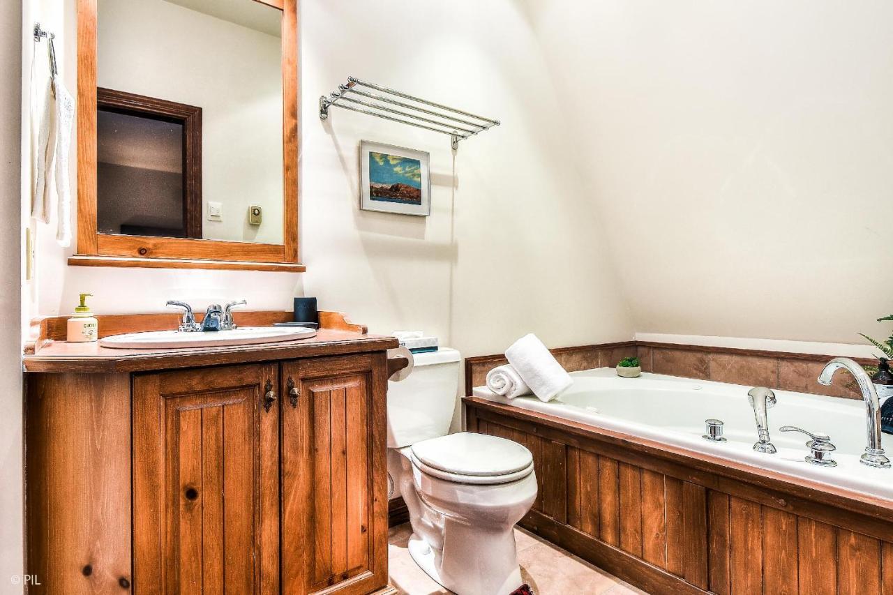 Le Plateau Ski Inout W 3Bdrs W Pool Access Mont-Tremblant Ngoại thất bức ảnh